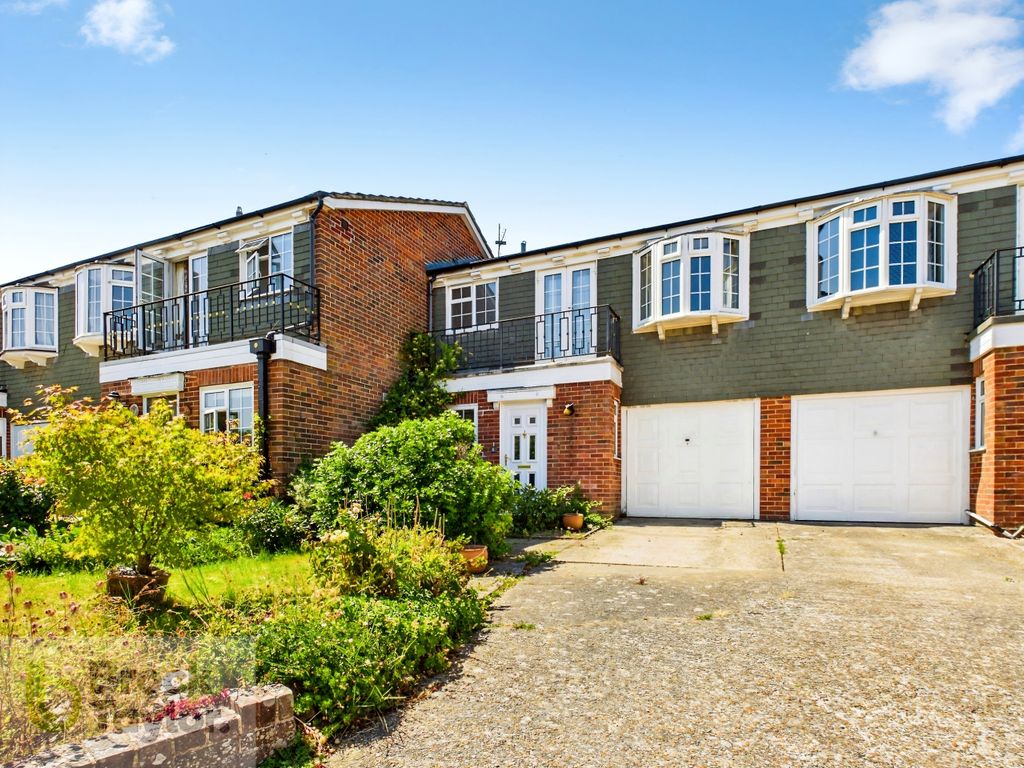 Property photo 1 of 24 03
