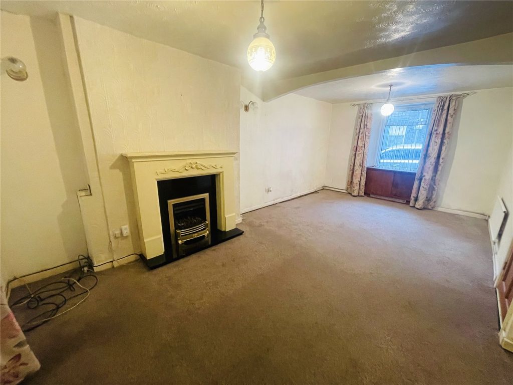 Property photo 3 of 15 Picture No. 05