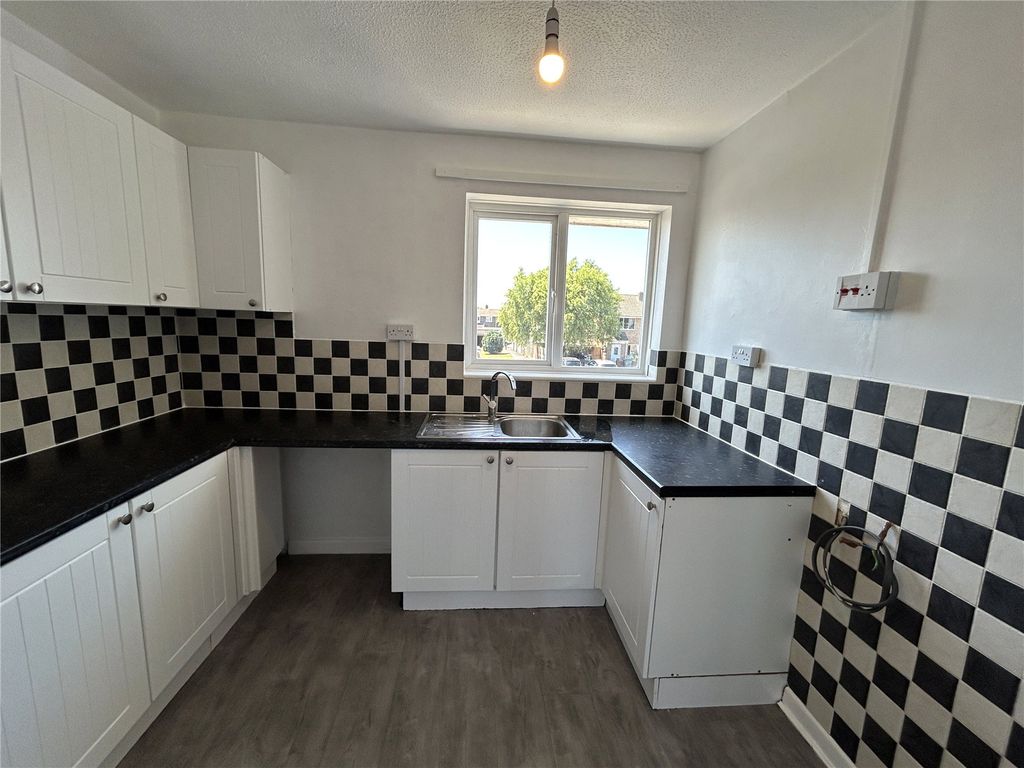 Property photo 3 of 10 Picture No. 06