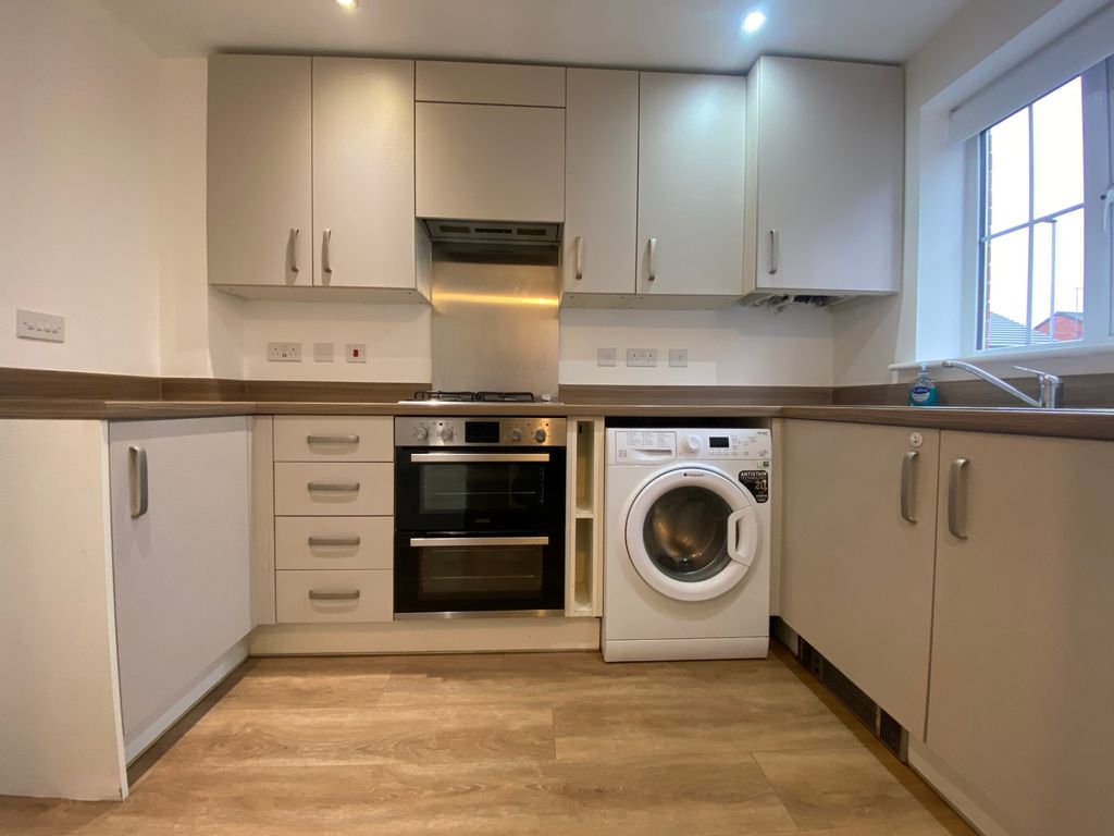 Property photo 2 of 11 Photo 2