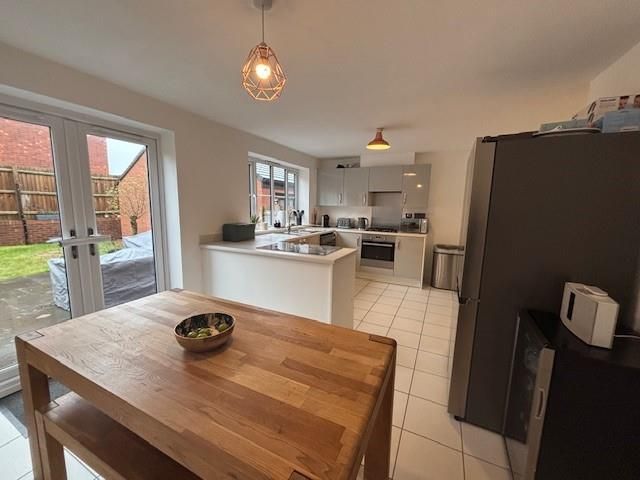 Property photo 2 of 13