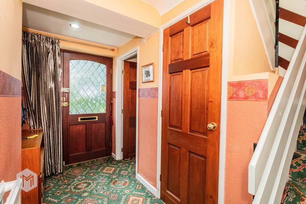 Property photo 3 of 20 Picture No. 02
