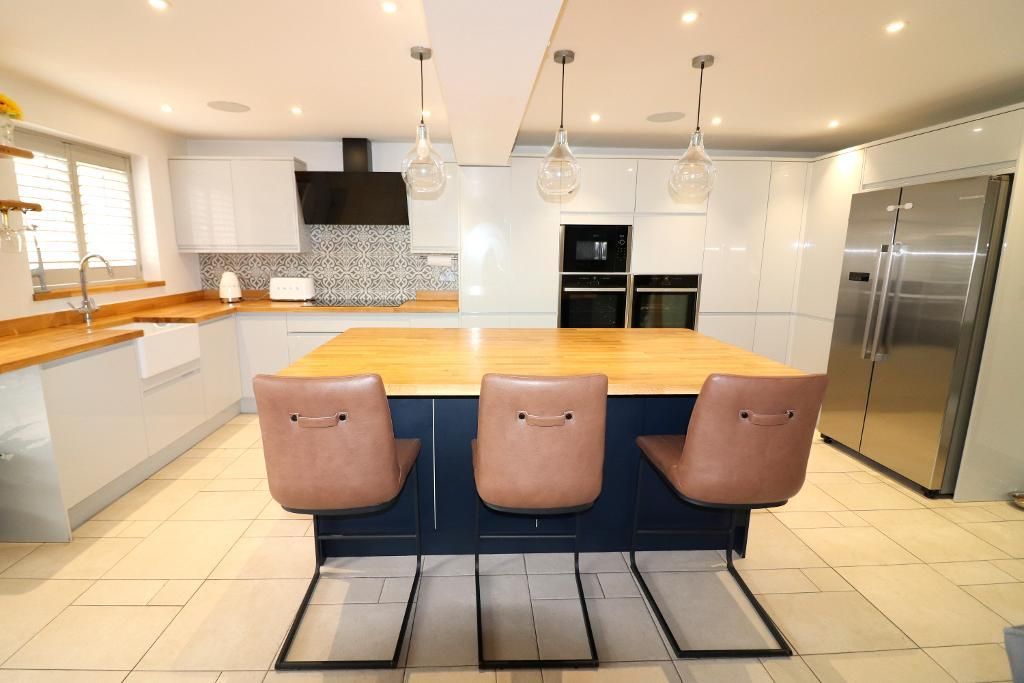 Property photo 2 of 18 Photo 2