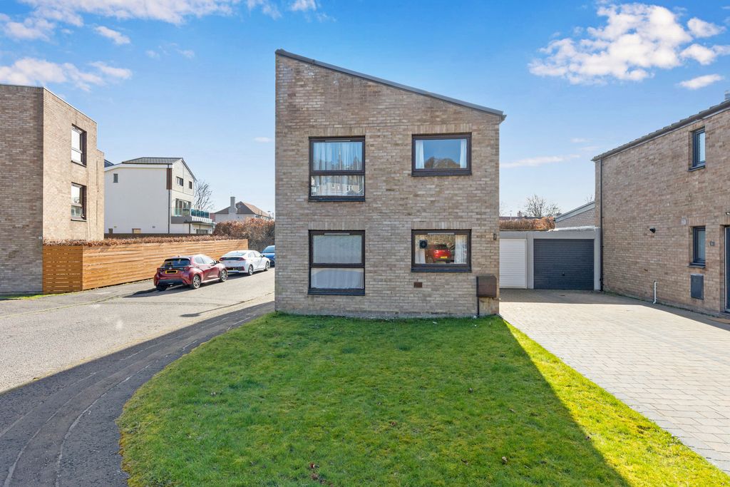 Property photo 1 of 17 Primary Property Image