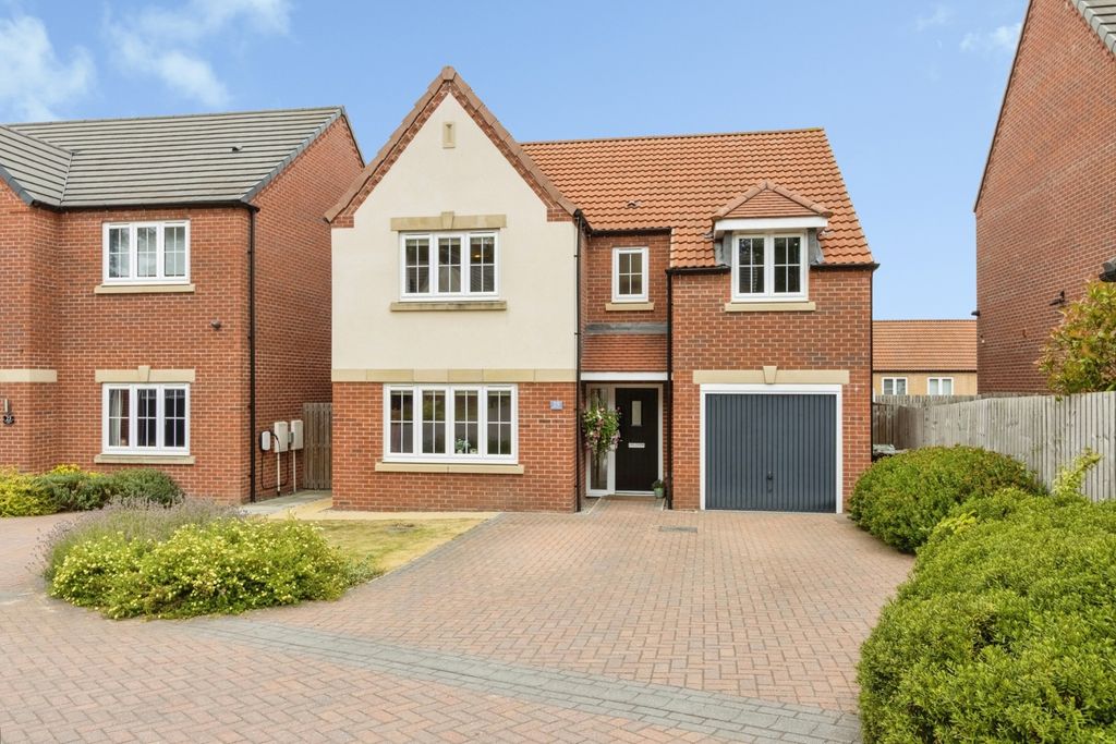 Property photo 1 of 19 Pbox-Img.Jpg