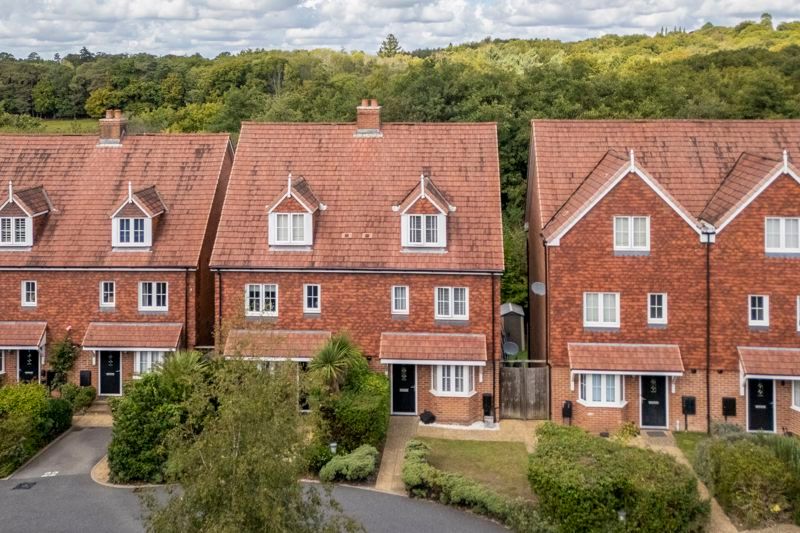 Property photo 3 of 20 Photo 19