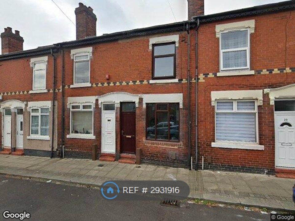 Property photo 1 of 12