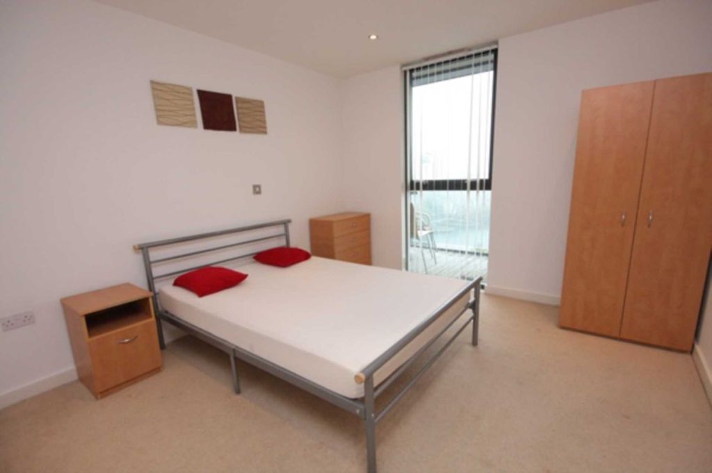 Property photo 3 of 4