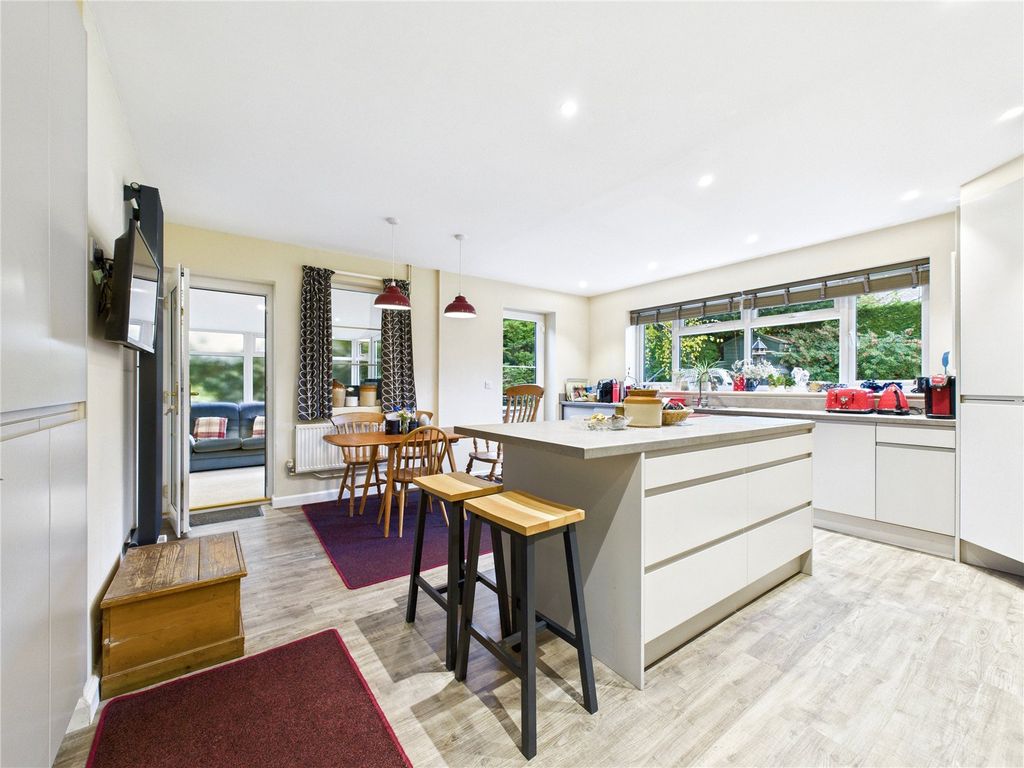 Property photo 2 of 15 2 - Picture No. 10