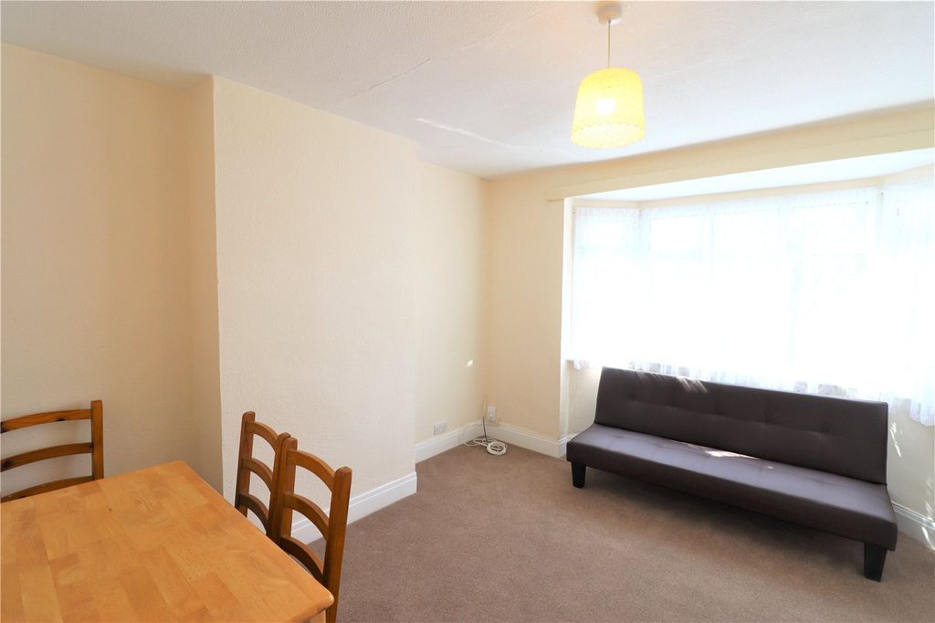 Property photo 2 of 6 Picture No. 04
