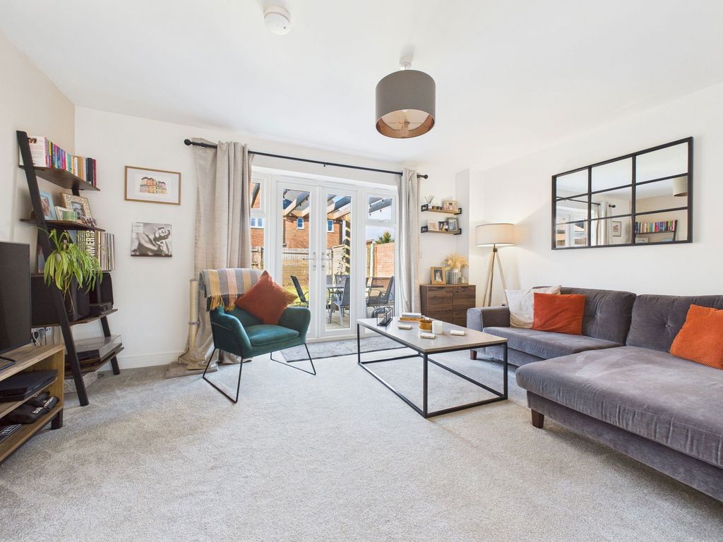 Property photo 2 of 14