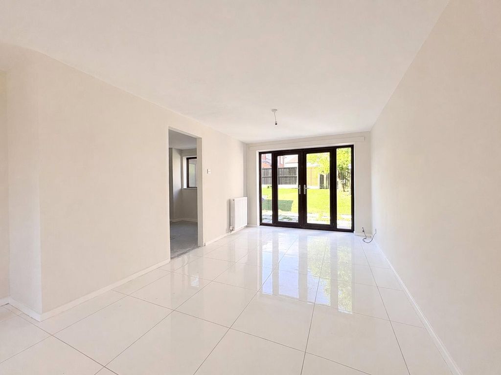 Property photo 2 of 7 Picture No. 06