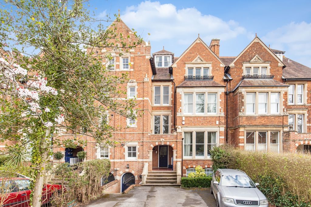 Property photo 2 of 9 155747