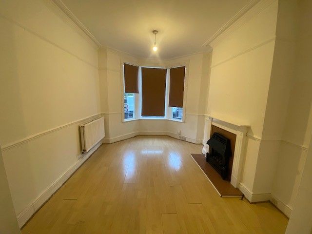 Property photo 2 of 9 Living Room