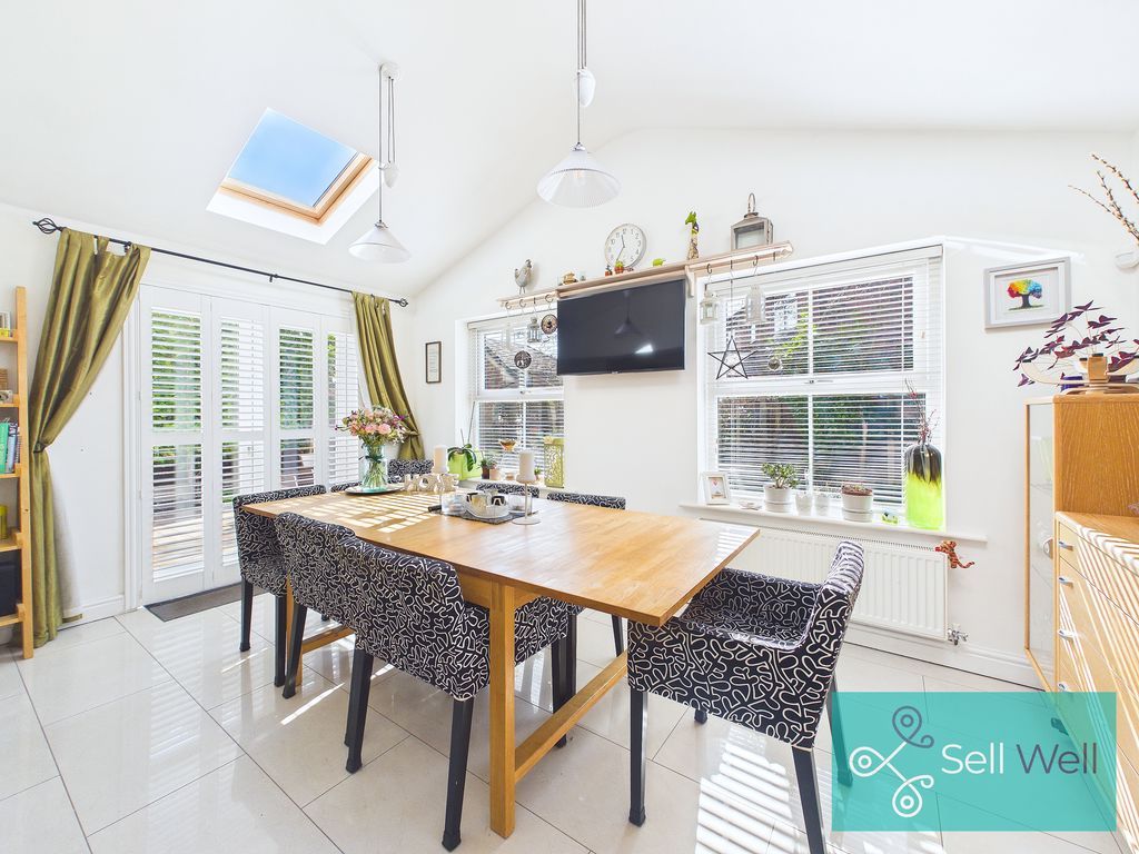 Property photo 3 of 36 Dining Space