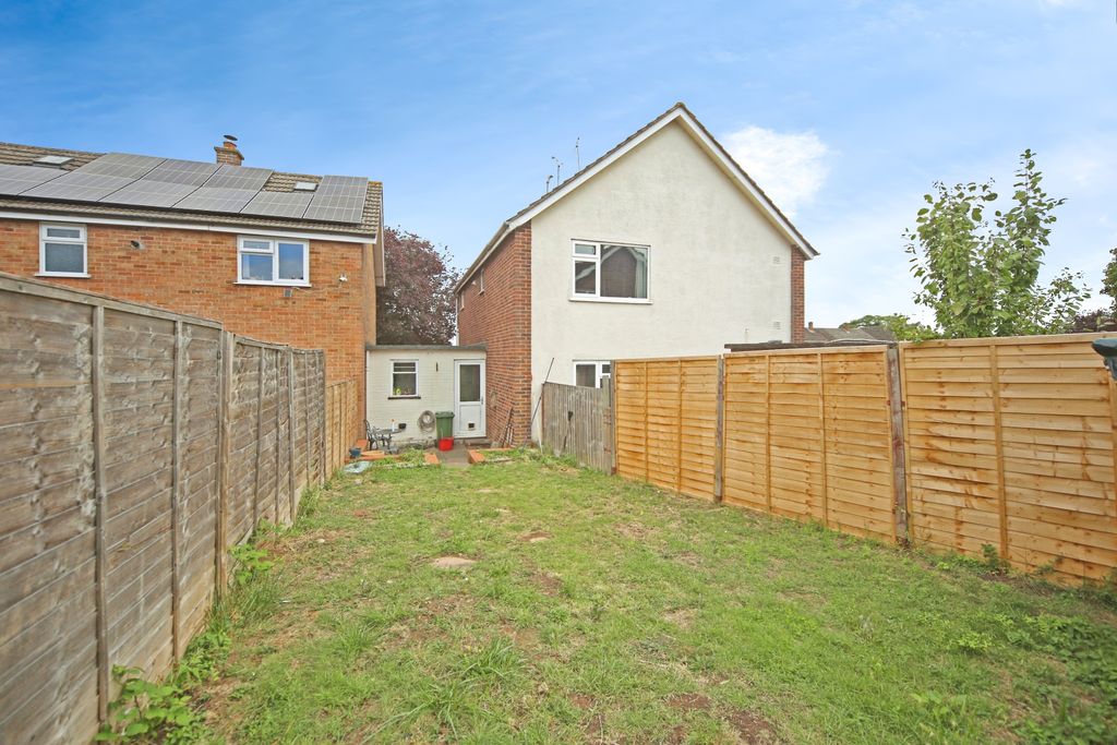 Property photo 3 of 14