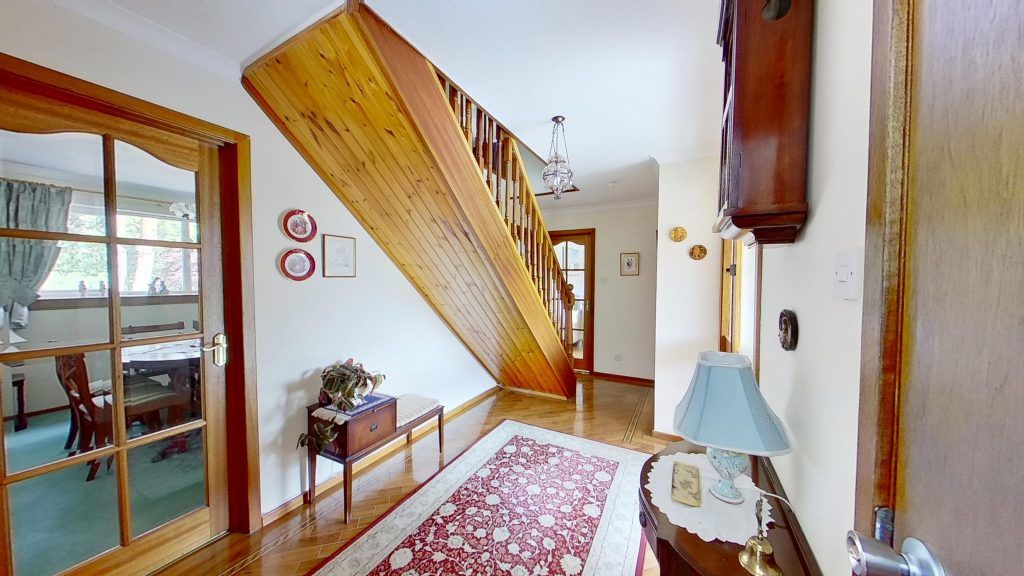 Property photo 3 of 39