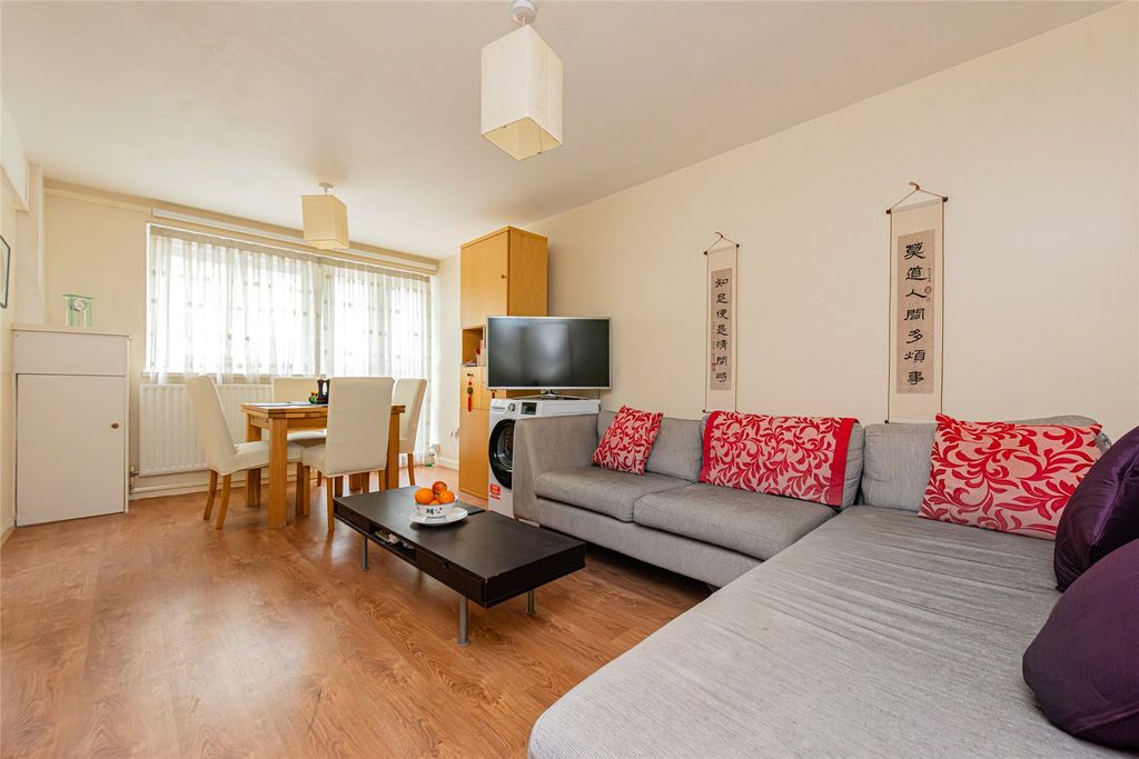 Property photo 1 of 16 Picture No. 03