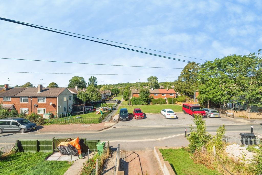Property photo 2 of 16 Pbox-Img.Jpg