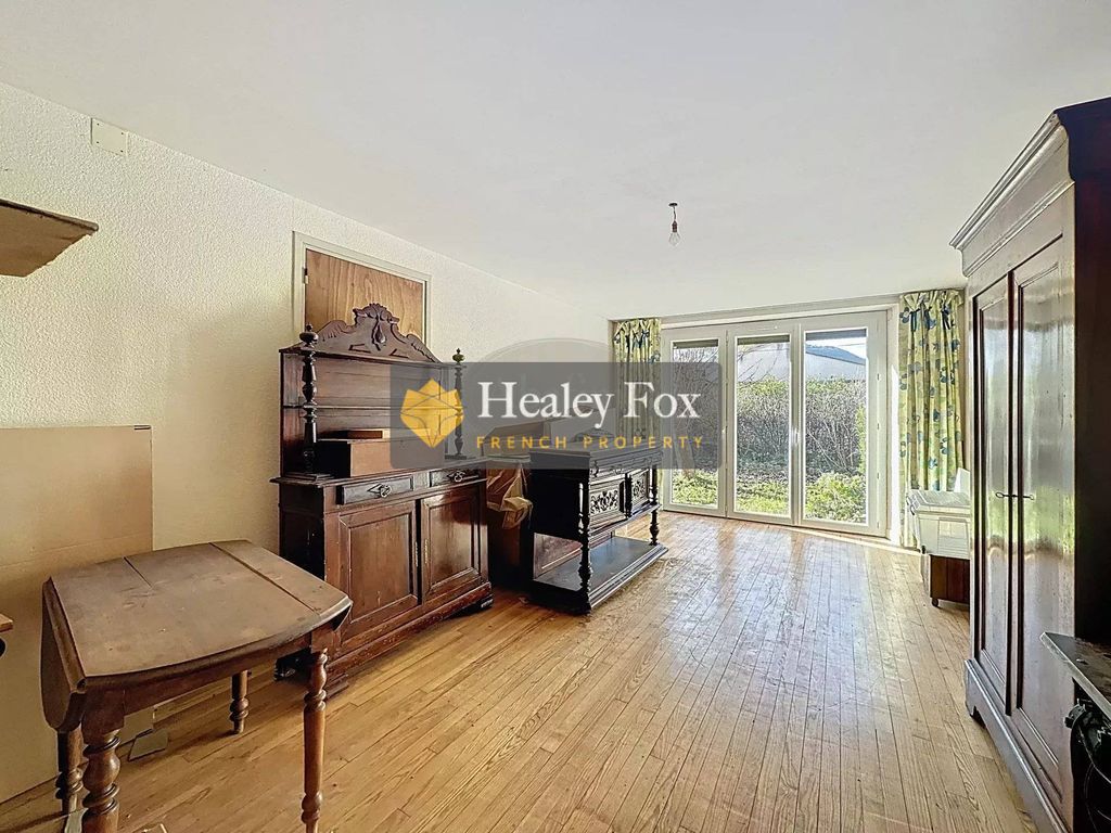 Property photo 2 of 19