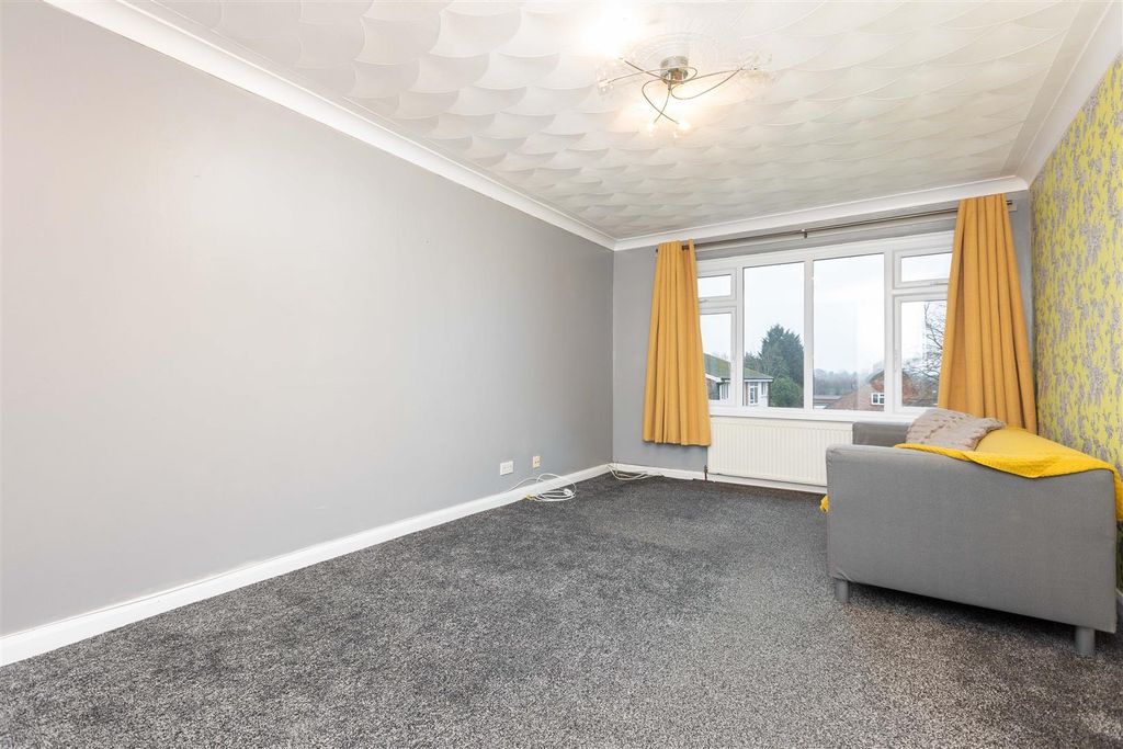 Property photo 3 of 12 Lounge/Diner