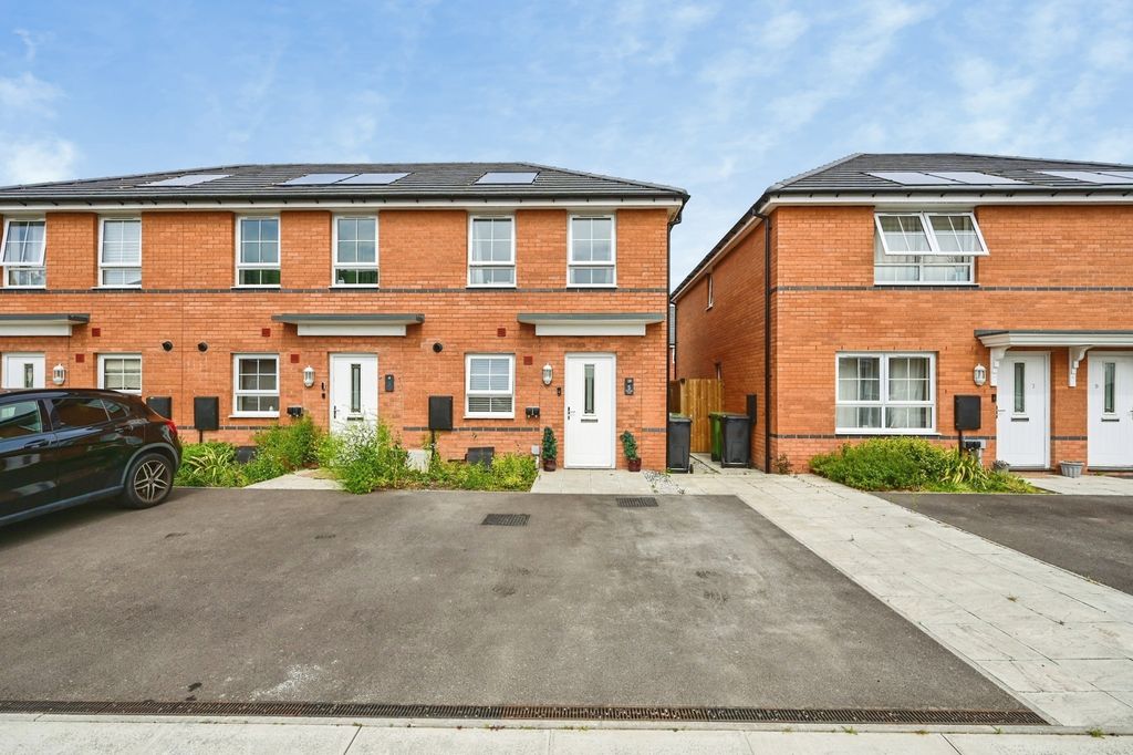 Property photo 1 of 11 Pbox-Img.Jpg