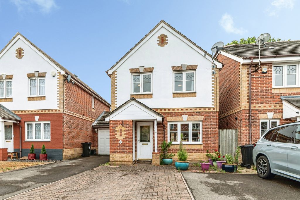 Property photo 1 of 15 Pbox-Img.Jpg