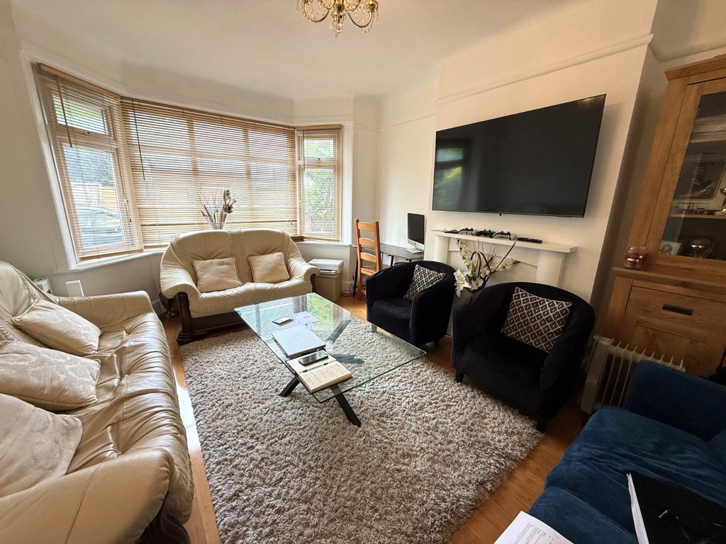 Property photo 2 of 12 Picture No. 01