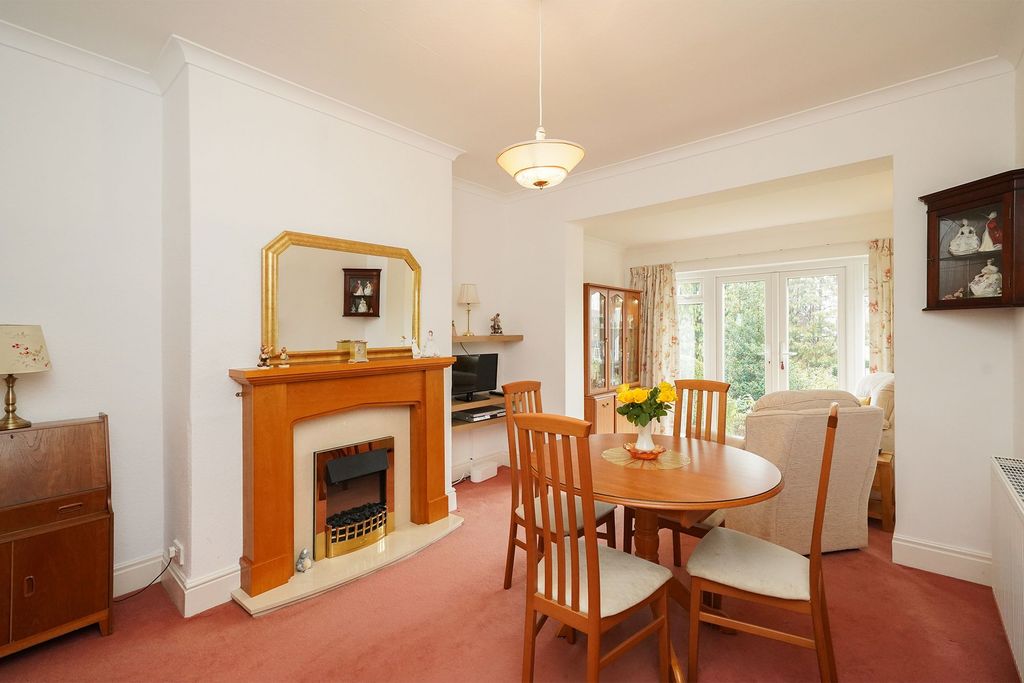 Property photo 3 of 21