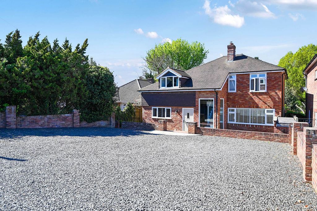 Property photo 1 of 36