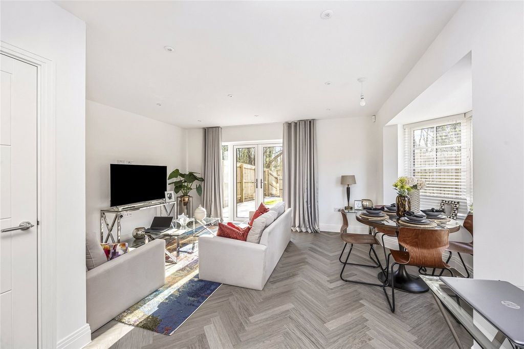 Property photo 3 of 16 Living Area