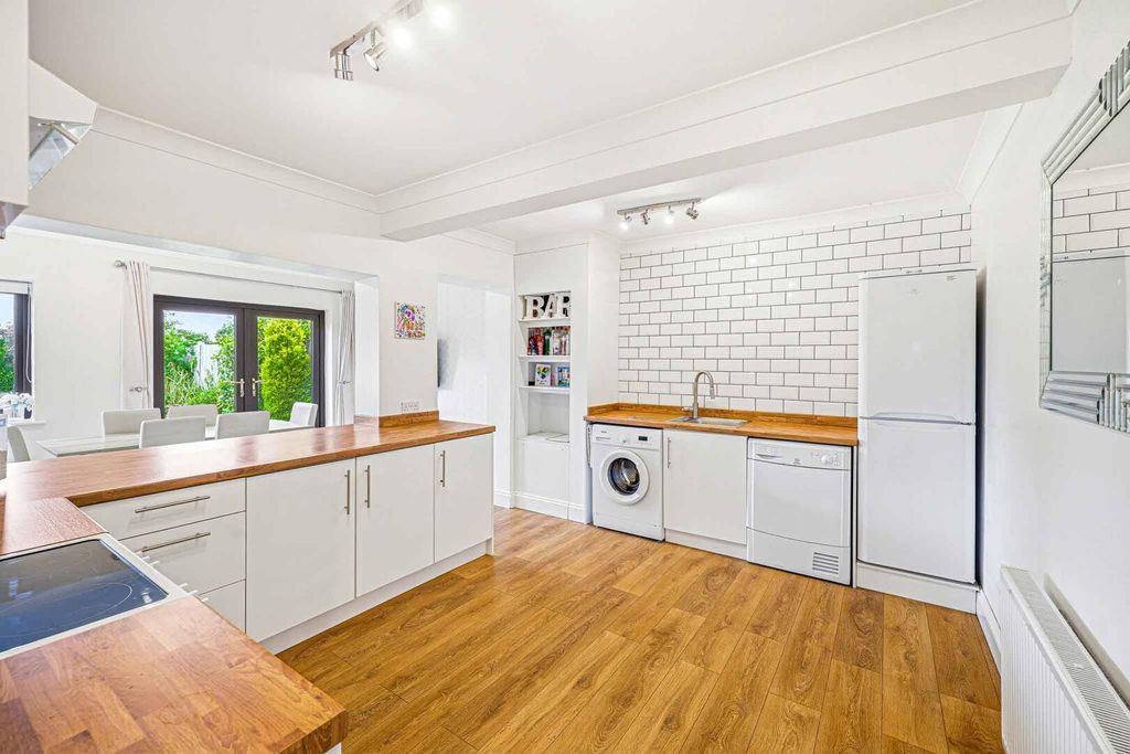 Property photo 1 of 26 Kitchen