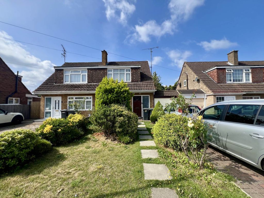 Property photo 1 of 9