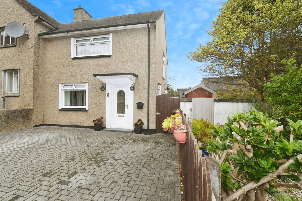 Property photo 1 of 13 Photo