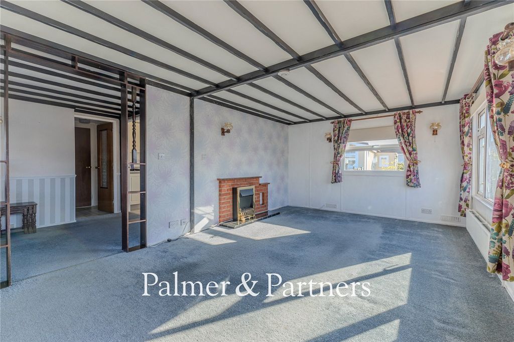 Property photo 2 of 23 Picture No. 01