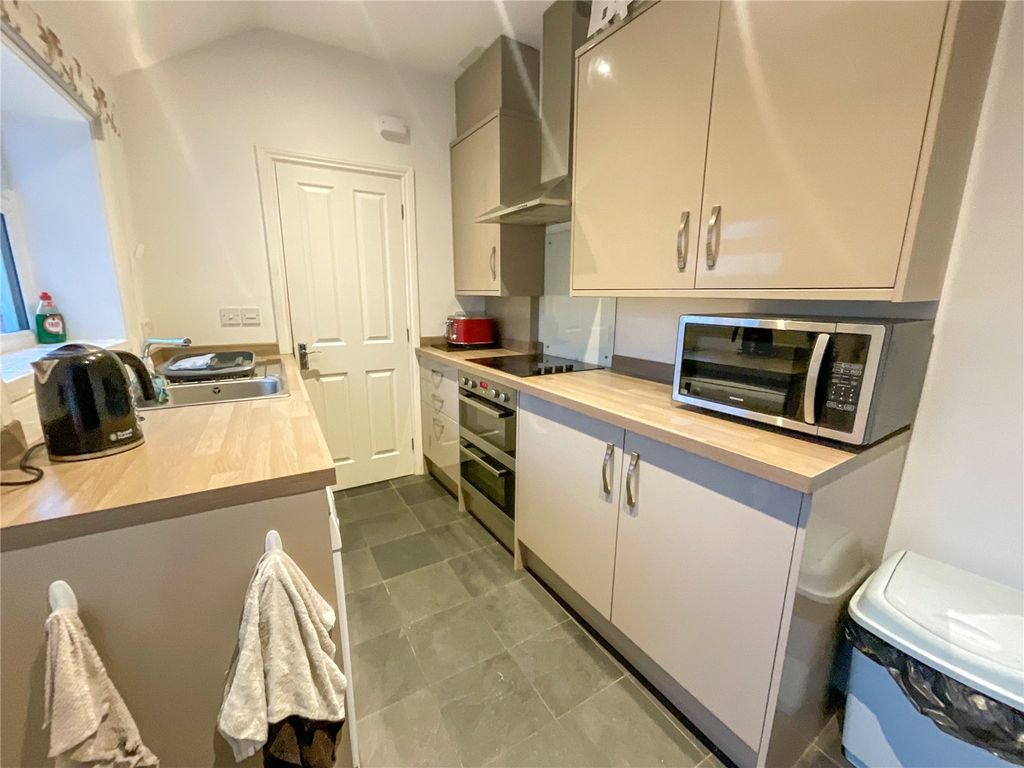 Property photo 3 of 9 Picture No. 02