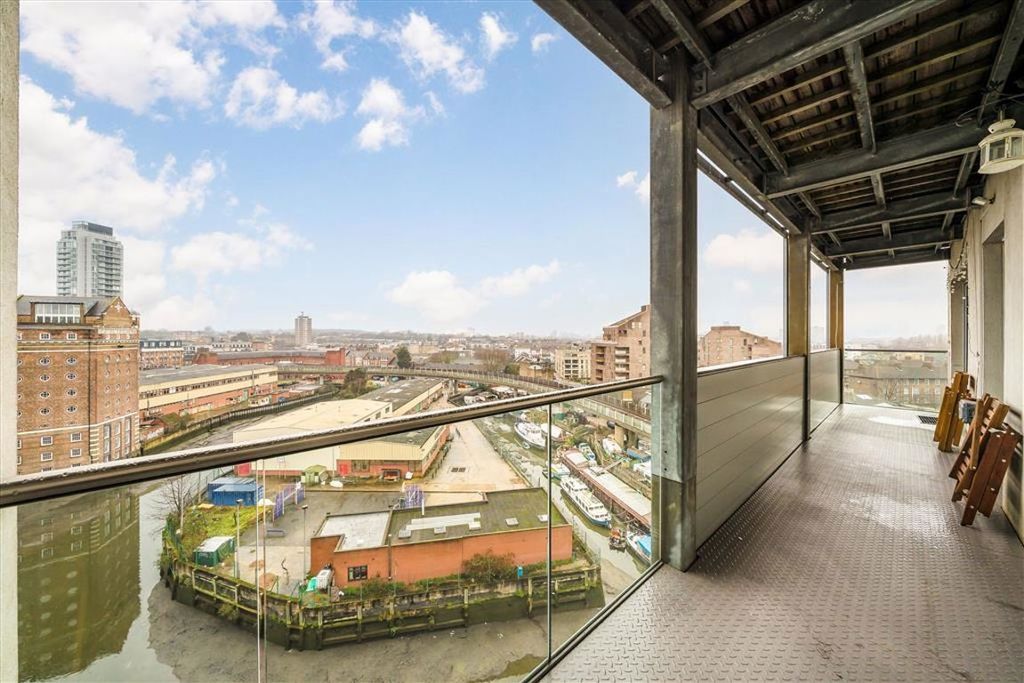 Property photo 2 of 7