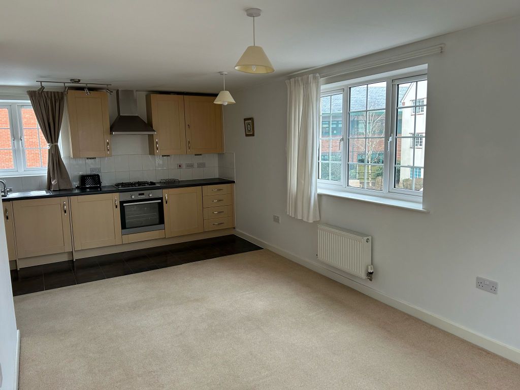 Property photo 2 of 13 Lounge_Dining_1.Jpg
