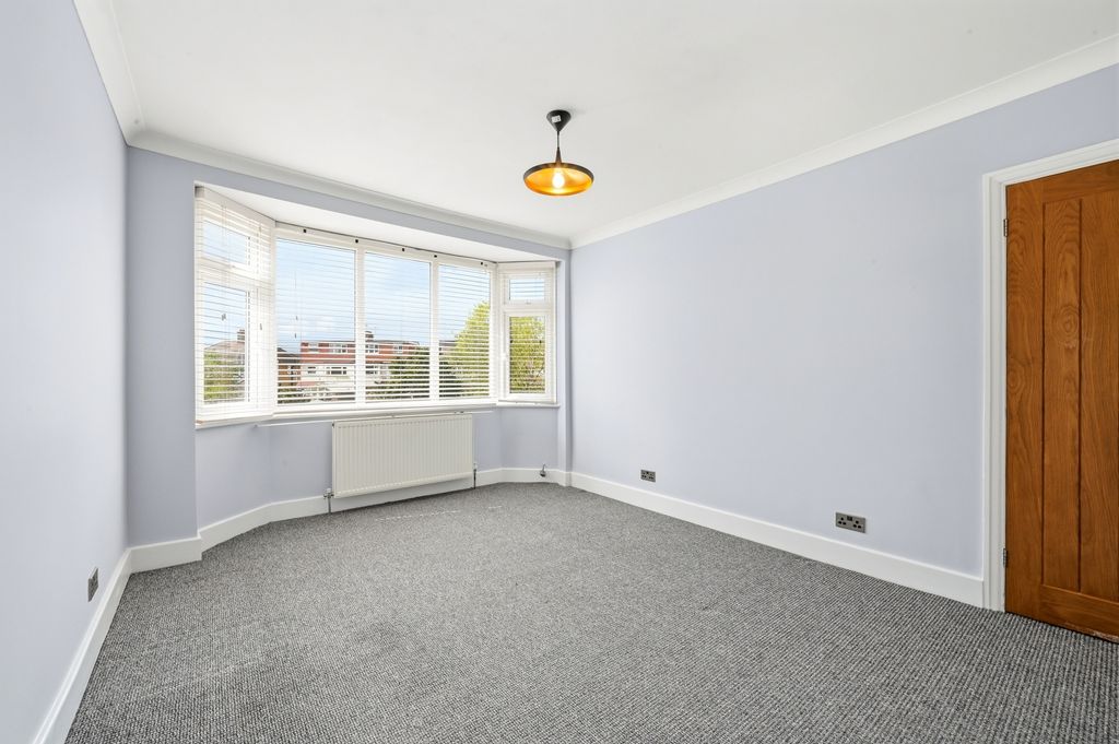 Property photo 2 of 8 Picture No. 07