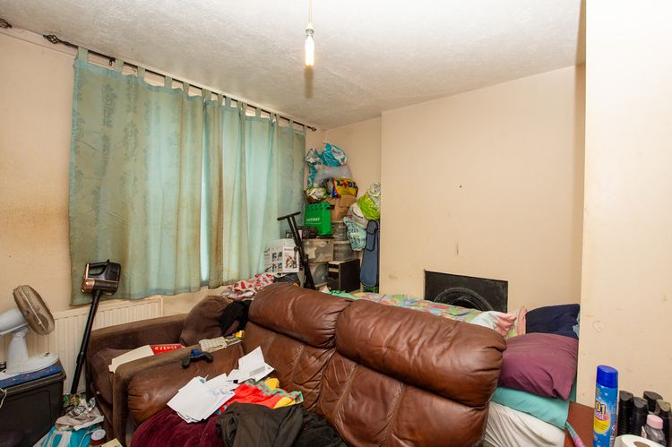 Property photo 3 of 8