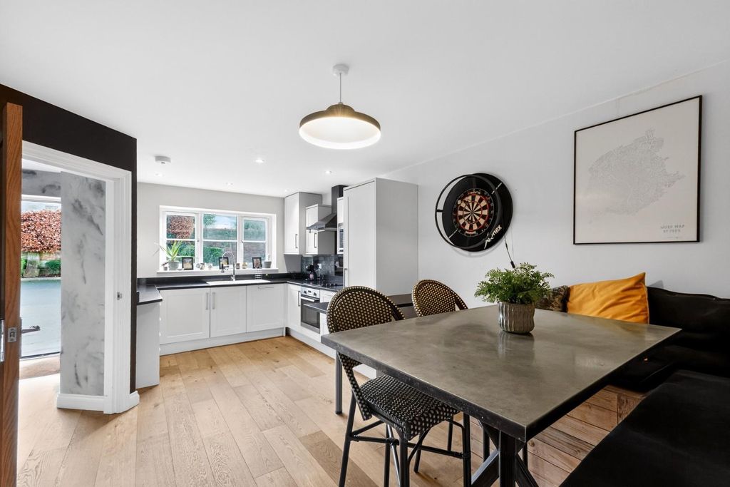 Property photo 2 of 19 Pnmb0489.Jpg