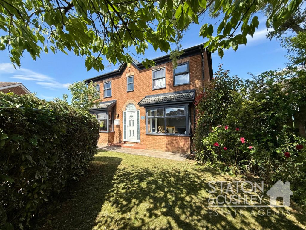 Property photo 2 of 42