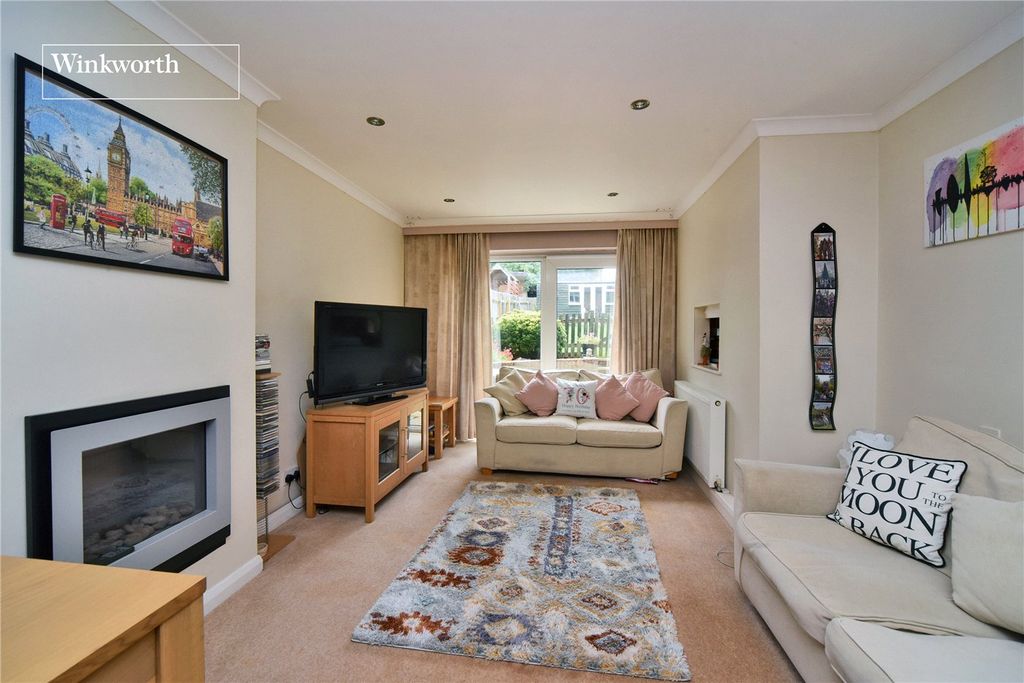 Property photo 1 of 15 Picture No. 05