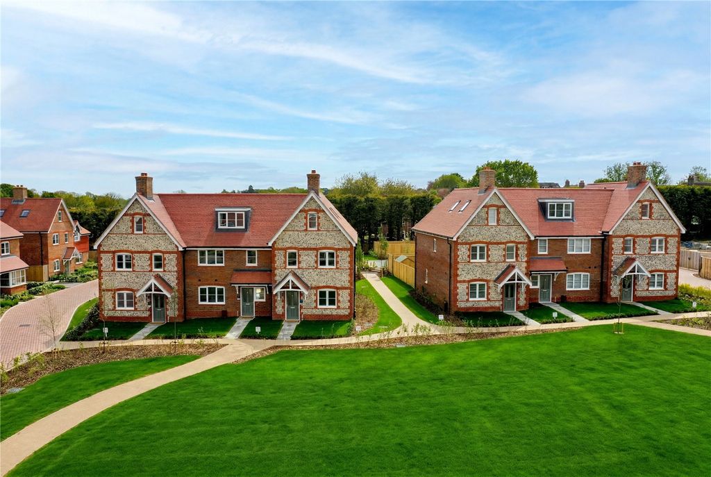 Property photo 1 of 9 'the Eliot'
