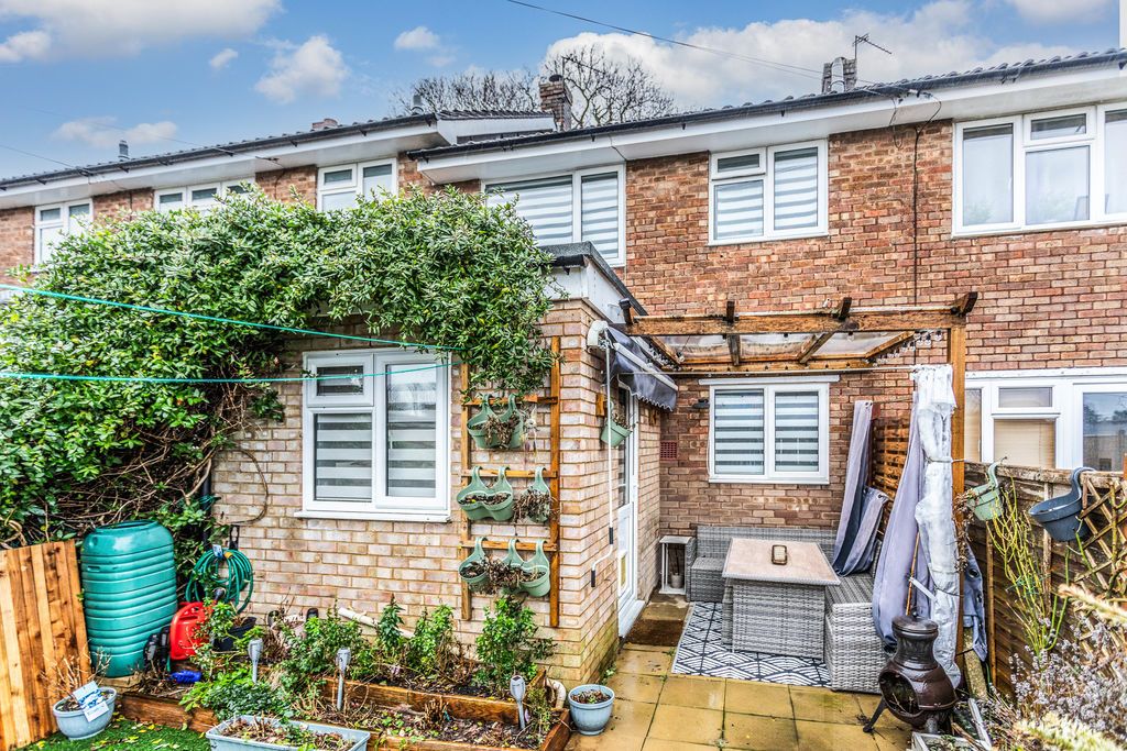 Property photo 3 of 20 Photo 7