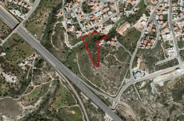 Property photo 1 of 1