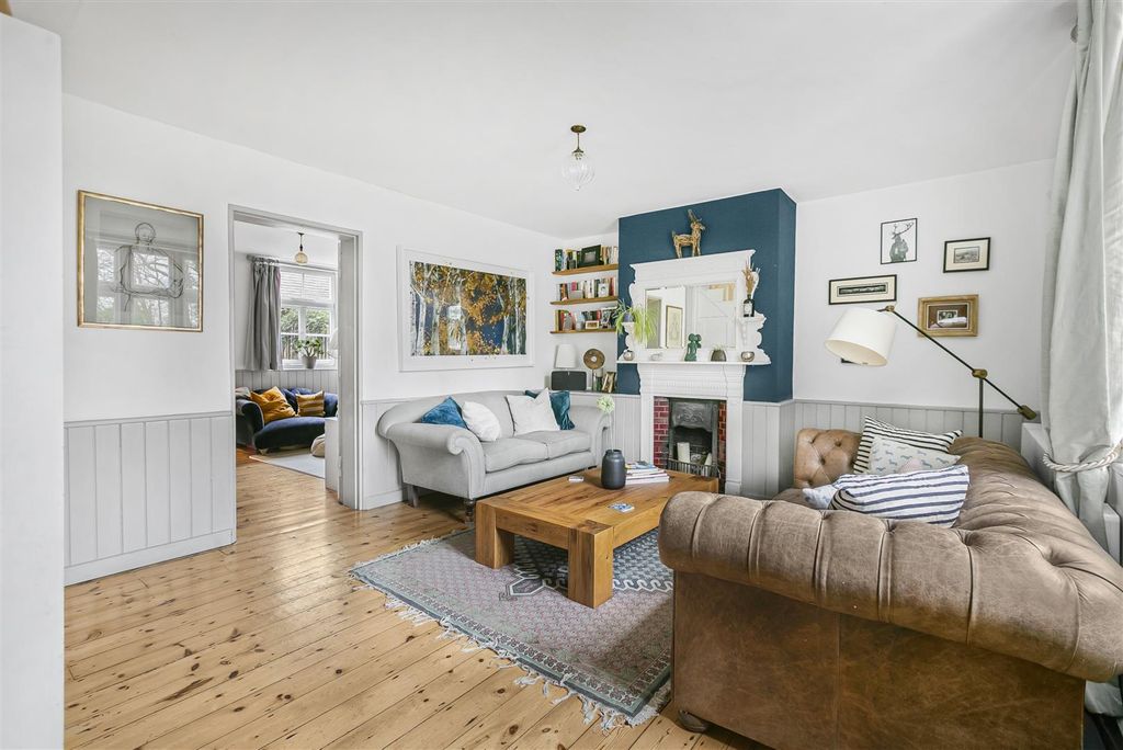 Property photo 2 of 33 3_44641.Jpg