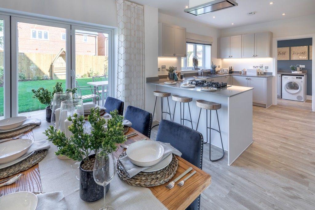 Property photo 2 of 13 Cross Trees Park, Shrivenham