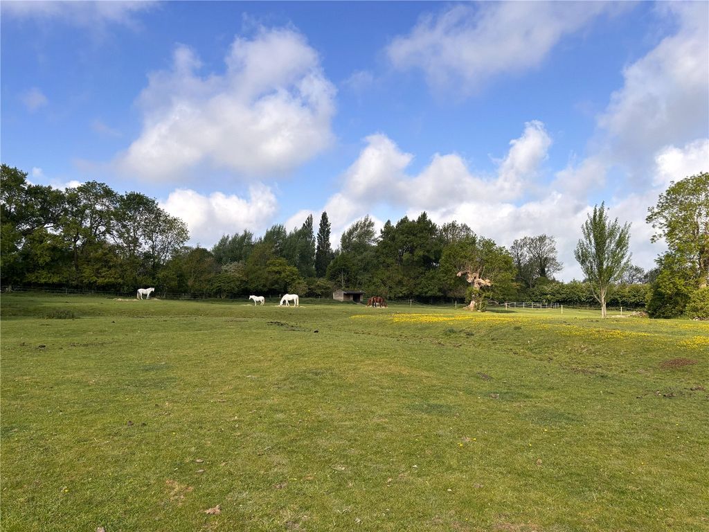 Property photo 2 of 12 Land