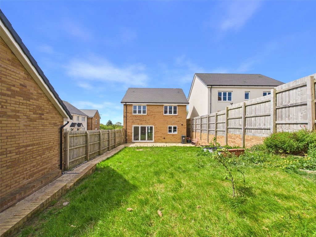 Property photo 2 of 18 Picture No. 47